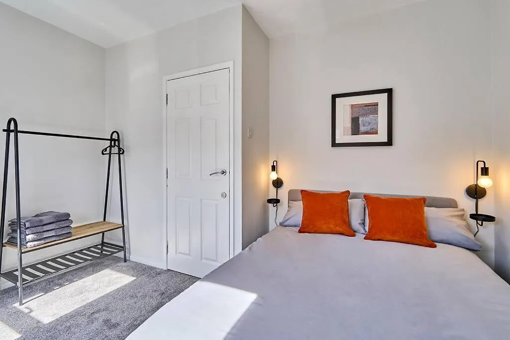 Belfast Luxury Lets - Windsor Townhouse Villa Holiday home